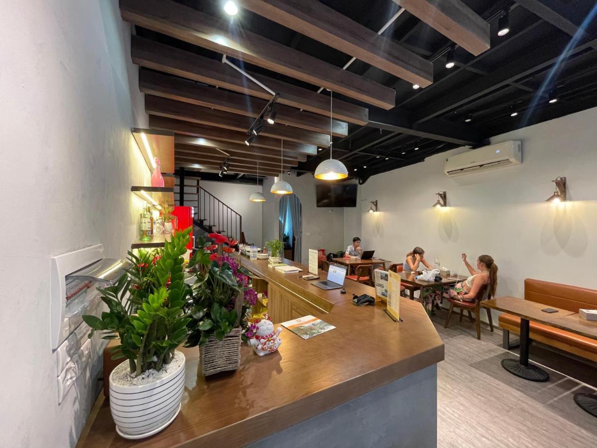 Bong Ha Noi Hostel Ханой Екстериор снимка